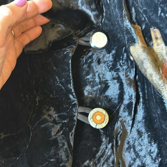 Scallops black crushed black velvet retro  80's button front blouse - Picture 5 of 7